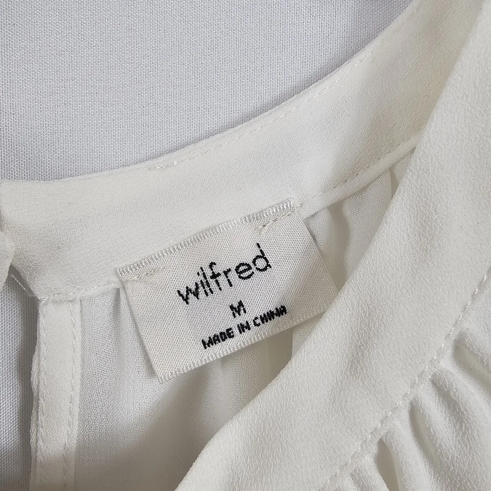 Aritzia Wilfred Cadence Blouse in White - Size M - Picture 2 of 8